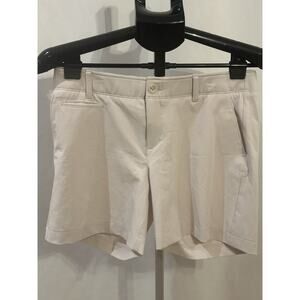 NWT Under Armour Khaki heatgear UPF 30 Shorts size 4